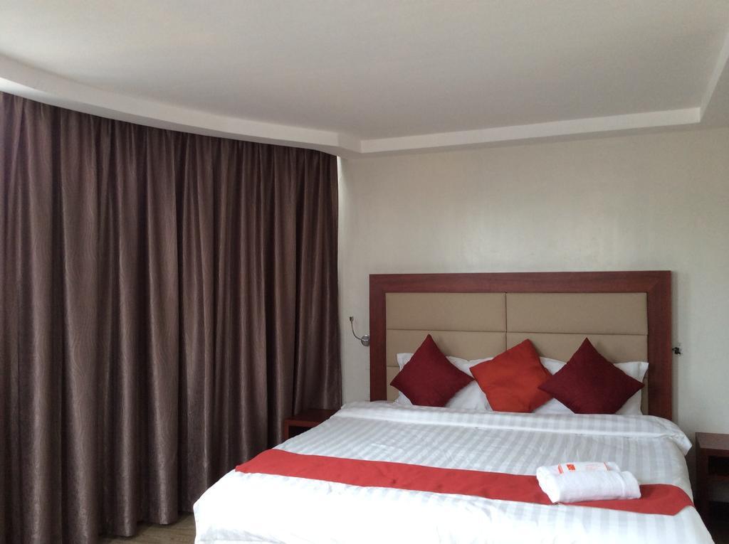 Cherry Midtown Hotel Olongapo Cameră foto
