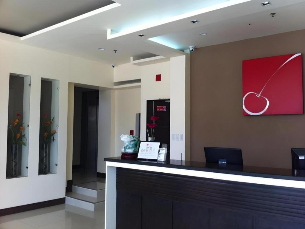 Cherry Midtown Hotel Olongapo Exterior foto