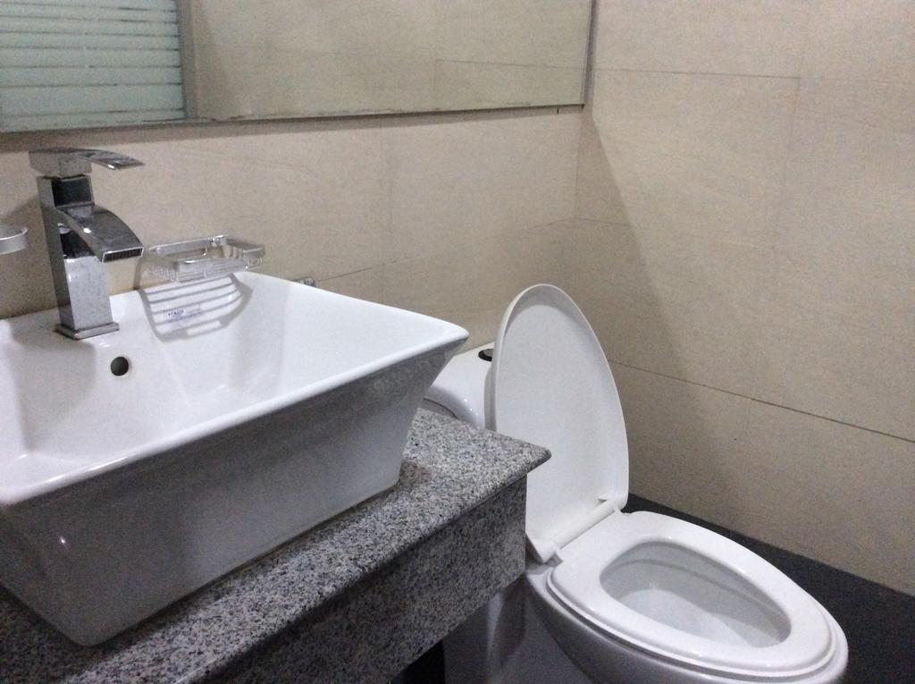 Cherry Midtown Hotel Olongapo Cameră foto