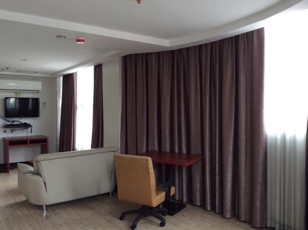 Cherry Midtown Hotel Olongapo Cameră foto